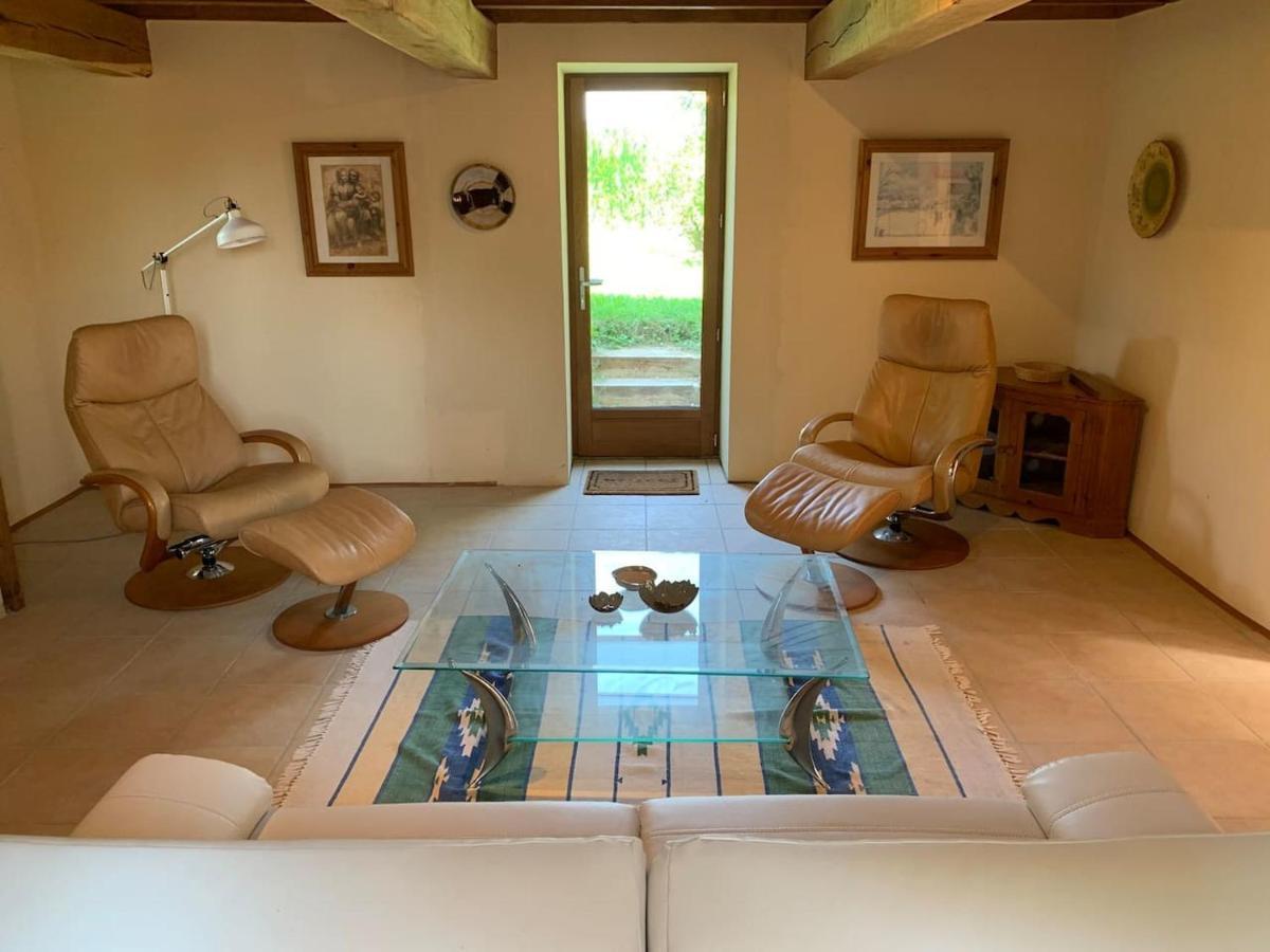Country Villa For 19 Pool Cinema Football Pitch Verteillac 외부 사진