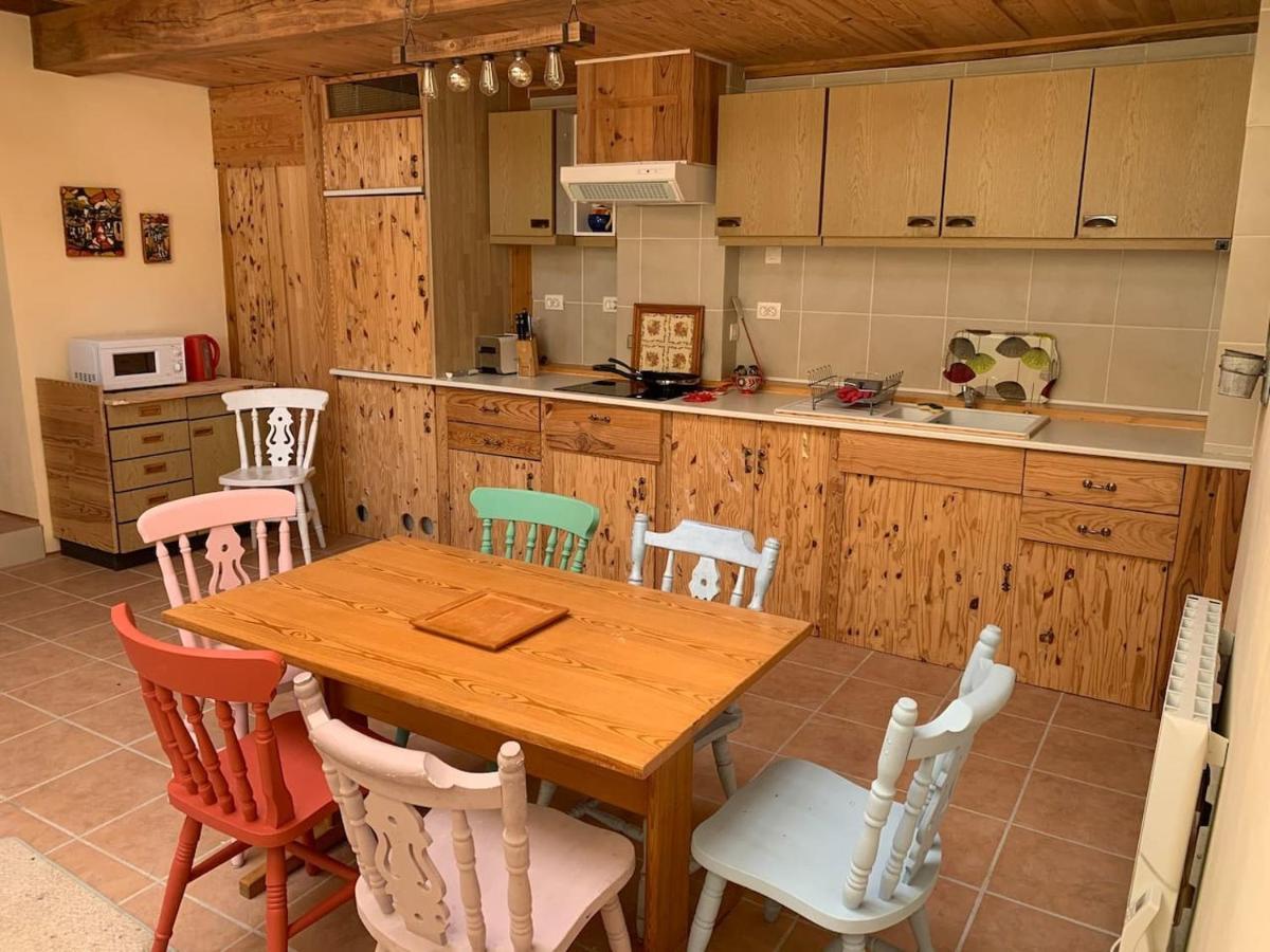Country Villa For 19 Pool Cinema Football Pitch Verteillac 외부 사진